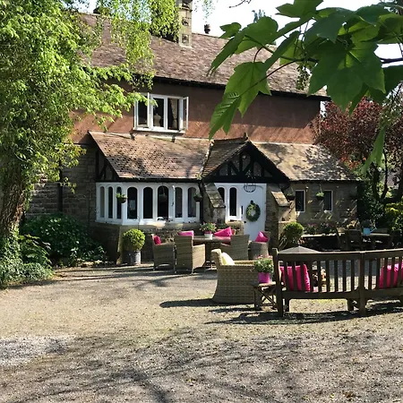 B&B Coombe 5*